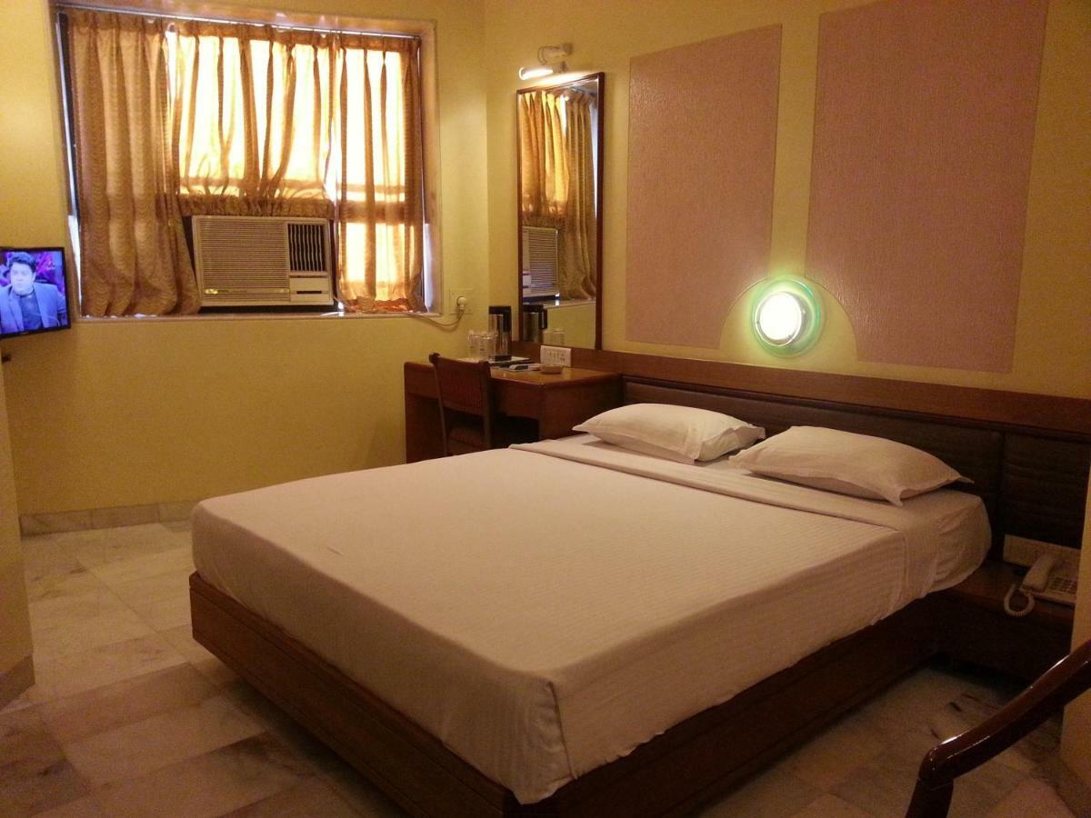 Hotel Ashray International, Sion - Near Bkc Mumbai Ngoại thất bức ảnh